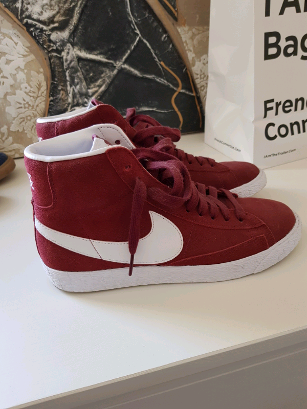 burgundy blazers nike